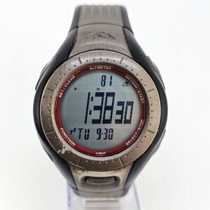 Highgear 0H7 Digital Quartz‎ Men's Watch Altimeter Barometer Compass New Battery